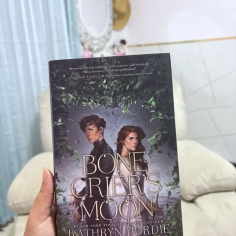 Bone Crier's Moon - Kathryn Purdie