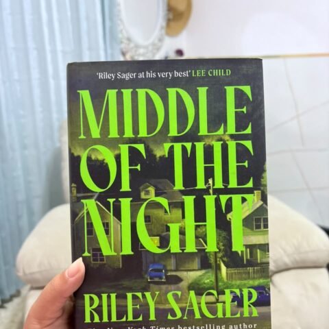 Middle of the Night - Riley Sager