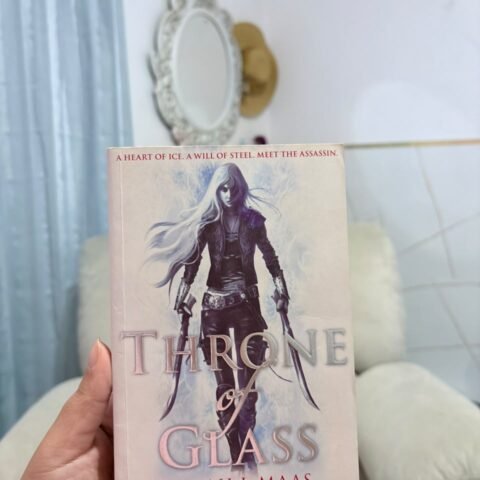 Throne of Glass - Sarah J. Maas