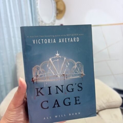 King's Cage - Victoria Aveyard